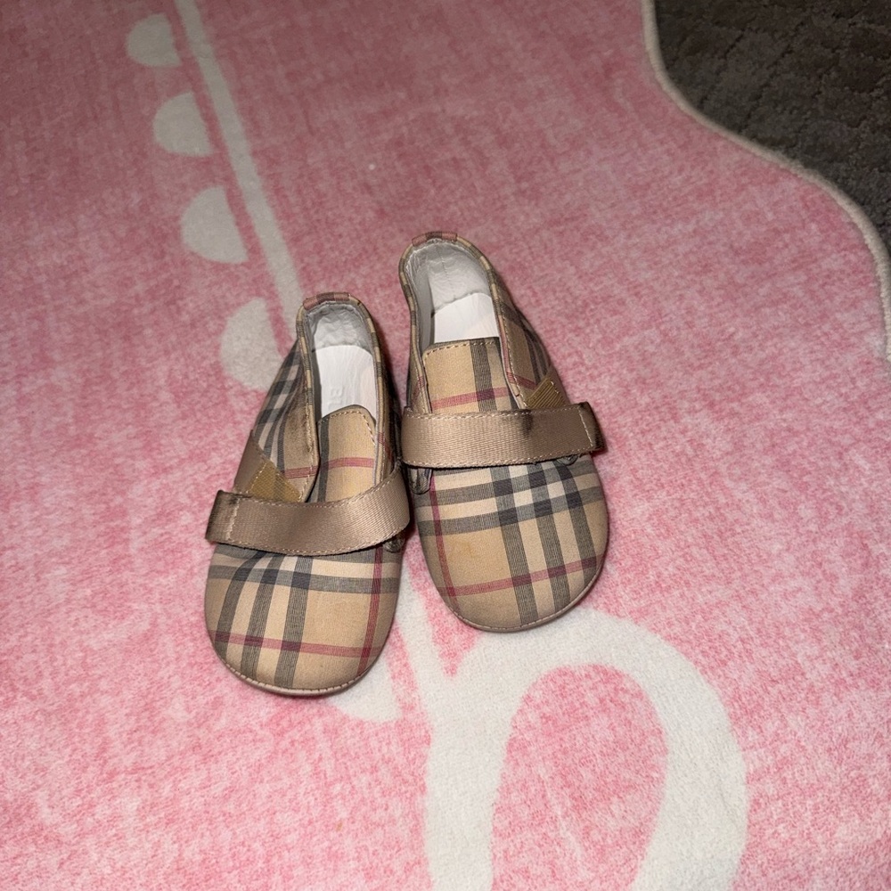 Burberry Beige Plaid Mary Jane Baby Shoes